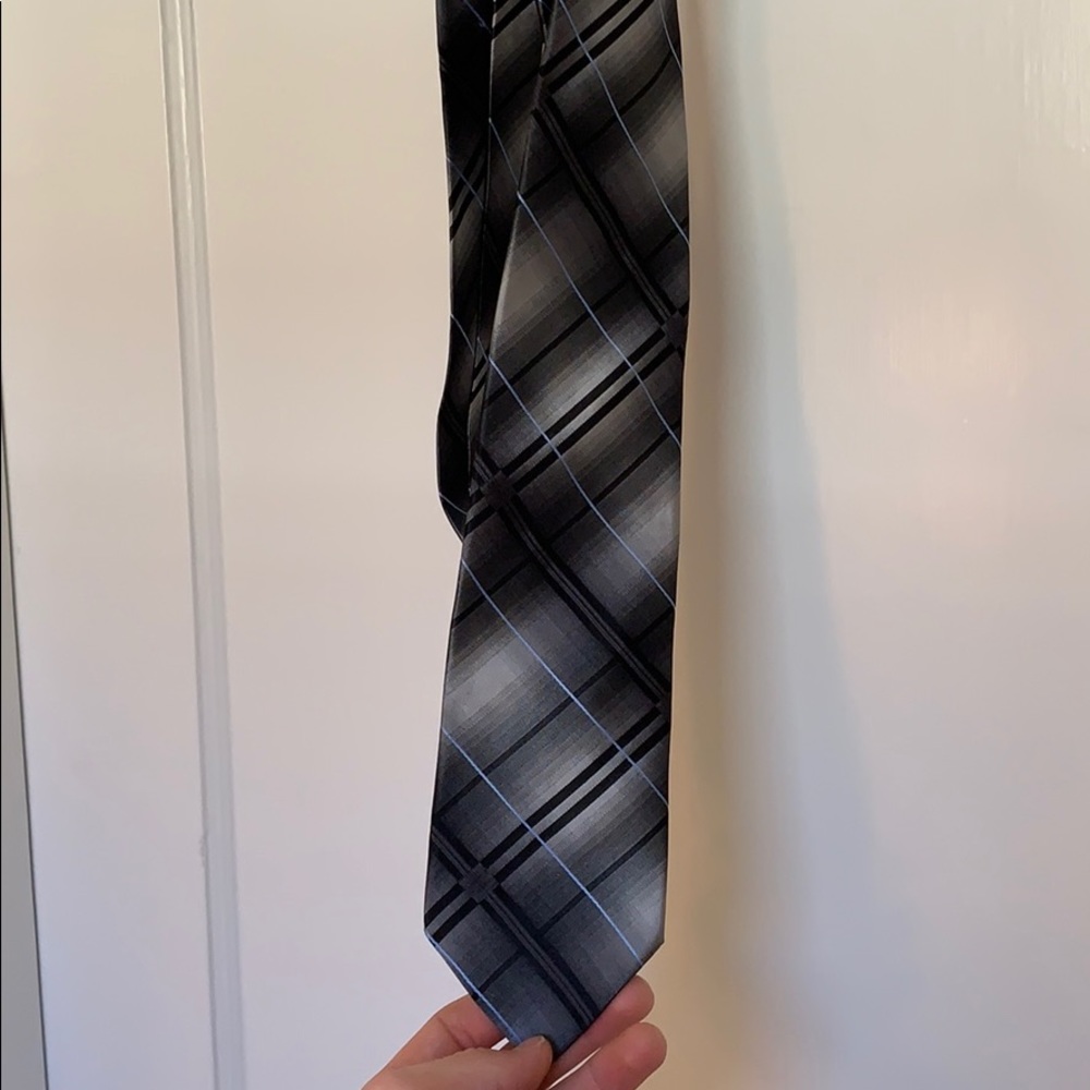 Tie